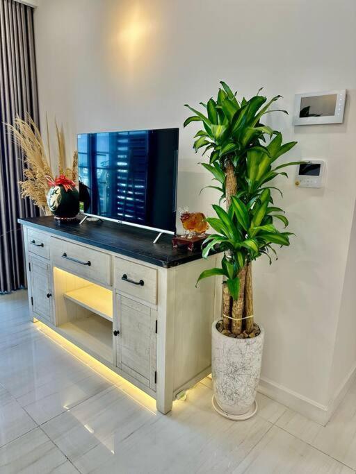 2 Bedroom Luxury Condo In City Central Thành Pho Ho Chí Minh Esterno foto